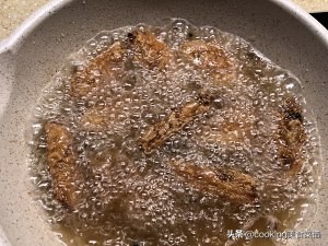 家常鸡翅菜谱炸鸡翅简单美味,鸡翅的八种做法炸鸡翅