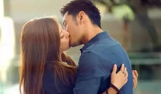 黄晓明和赵薇近况,黄晓明取关赵薇了吗