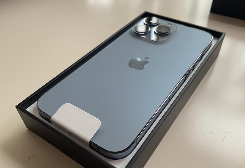 某鱼翻车视频大全,苹果14拆箱翻车视频