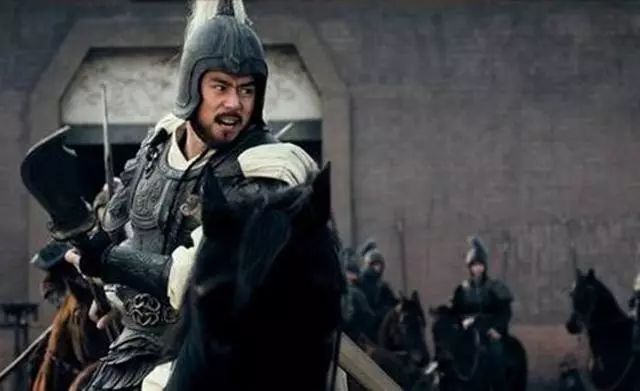 从一介平民成为手握兵权的藩王,从平民百姓逆袭成为皇帝