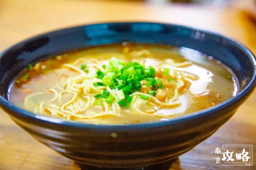 慧园里，南京城中，时光交错的角落