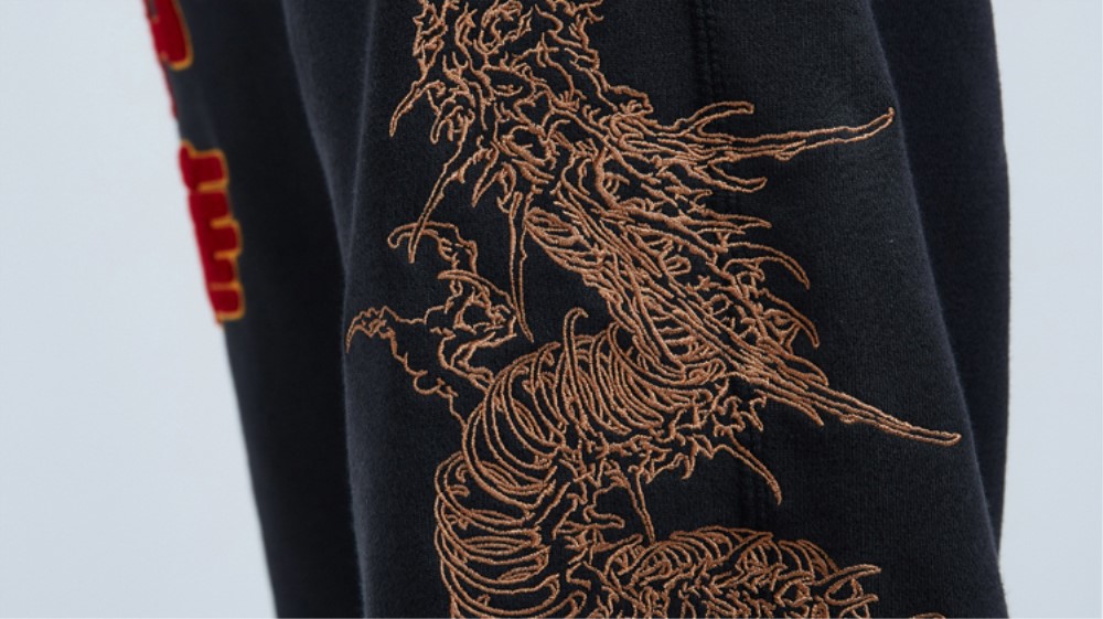 中国风女装店装修最新风格,潮衣店装修风格