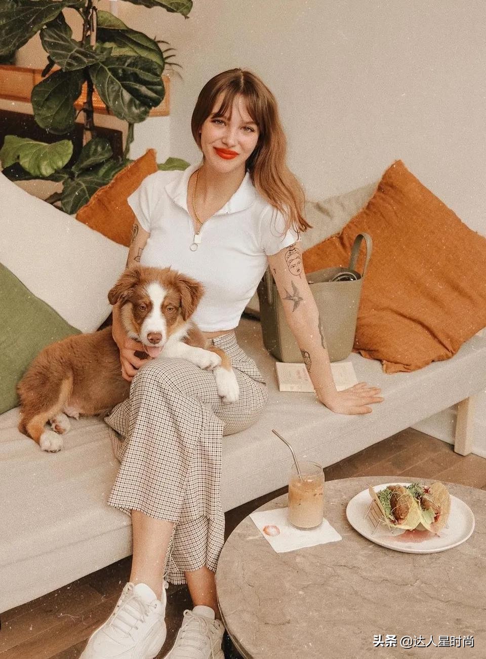 别再穿卫衣了今春这么穿才时髦,杨幂赵露思同款袄