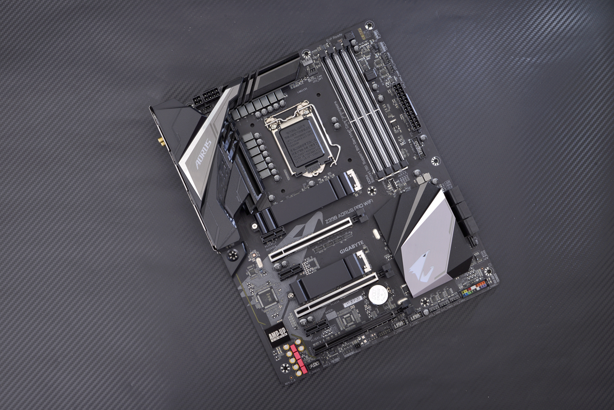 性能、稳定、游戏、视频全要，九代i9配十代旗舰卡可战五年