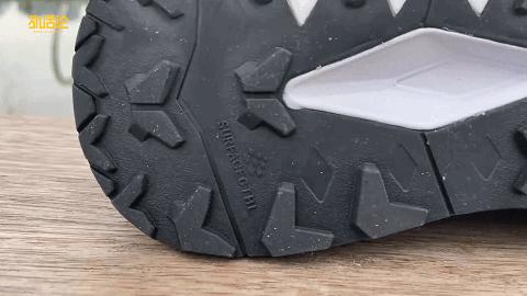 北面徒步鞋vectiv,北面跑鞋vectivinfinite300偏大偏小