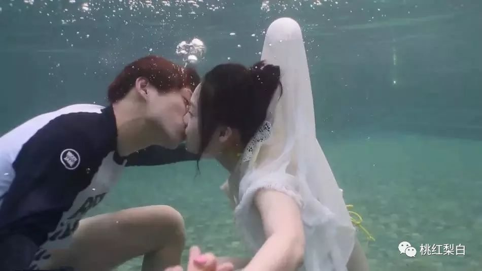 蒋梦婕李沁跳舞梦回红楼,蒋梦婕杨幂李沁红楼梦