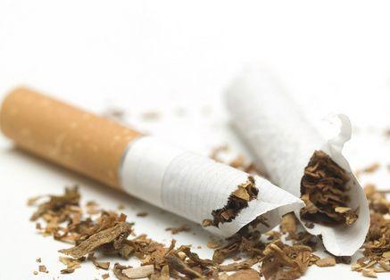 口腔粘膜损伤肿么办？先把烟戒了再说吧！