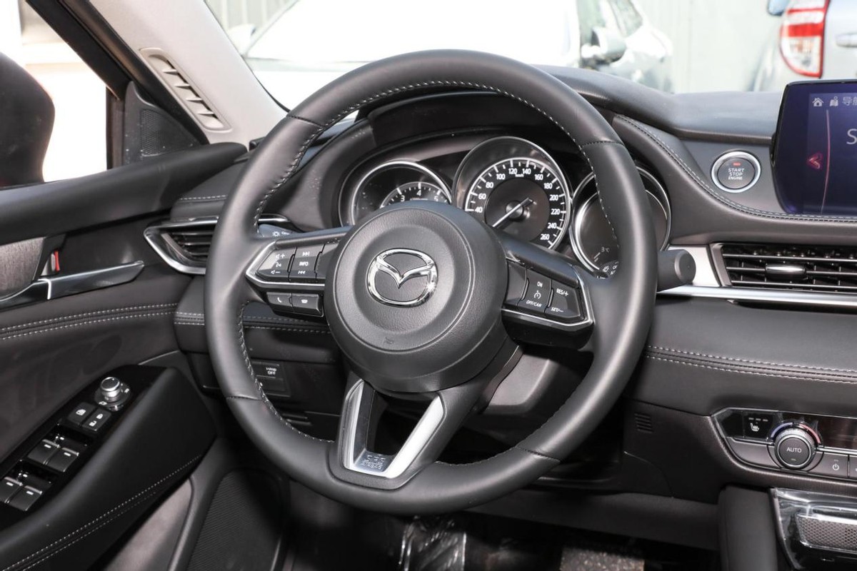 没落的马6阿特兹，降价2万多月均销量也才两千多台，但驾驶感真香