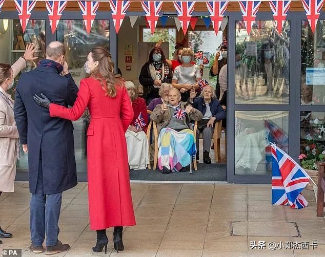 第一夫人真惨,打工4年,退休金半个包都买不起|郑尔摩斯周报