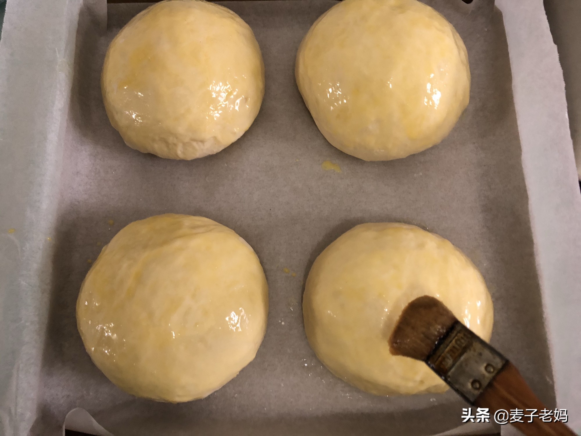 风靡韩国的网红面包,不用烤箱烤简单又方便的拉丝面包