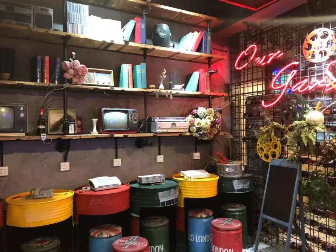 还记得瑞光吗?那个老印刷厂华丽回归,变身成了郑州的“798”!