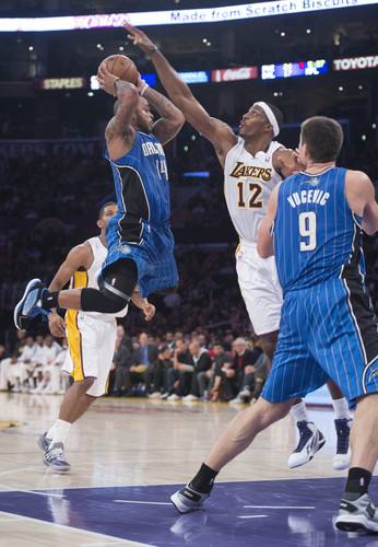 尼尔森霍华德身高,尼尔森霍华德