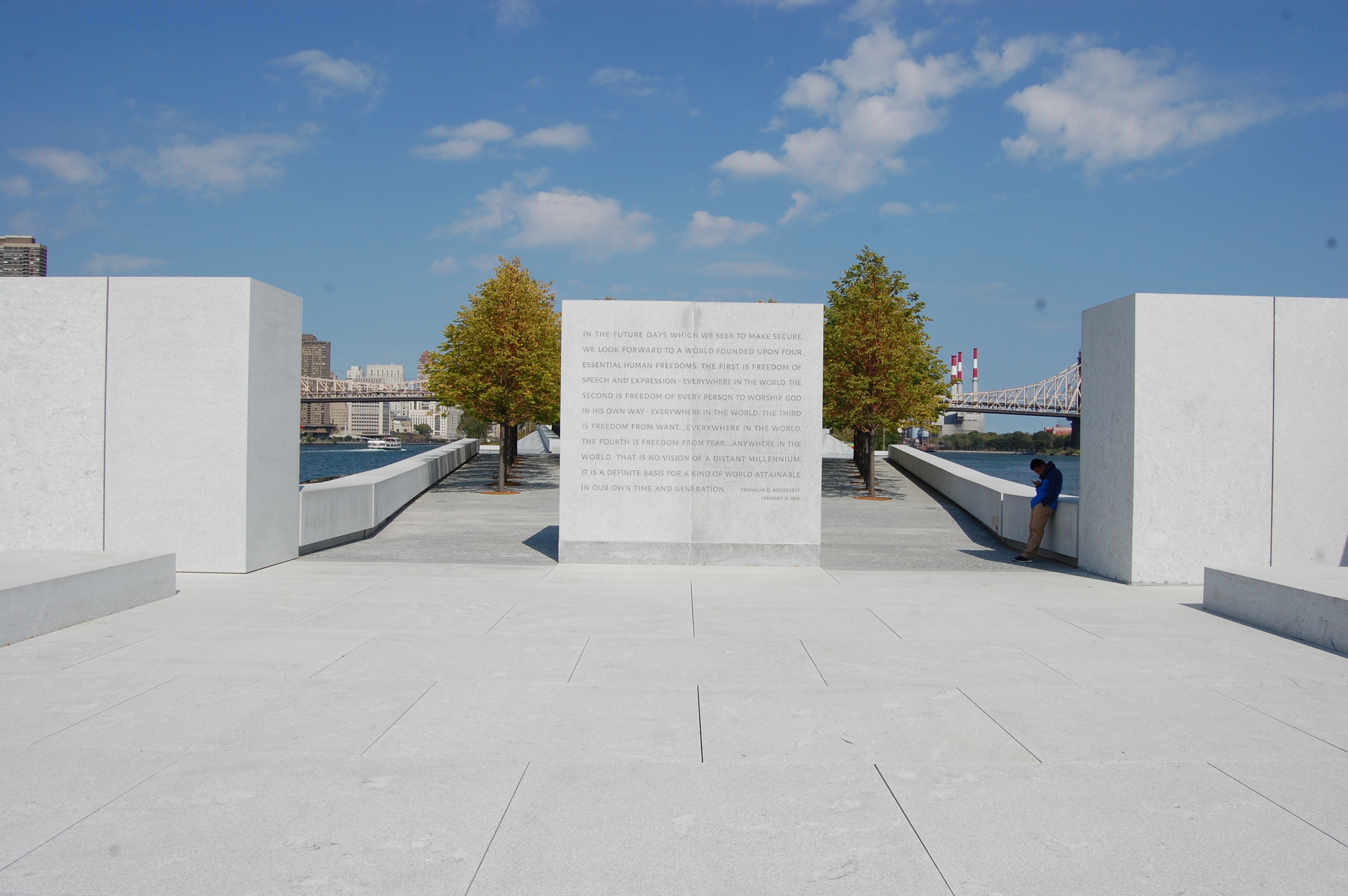 现代主义建筑大师格罗皮乌斯,建筑大师路易斯阿拉干作品