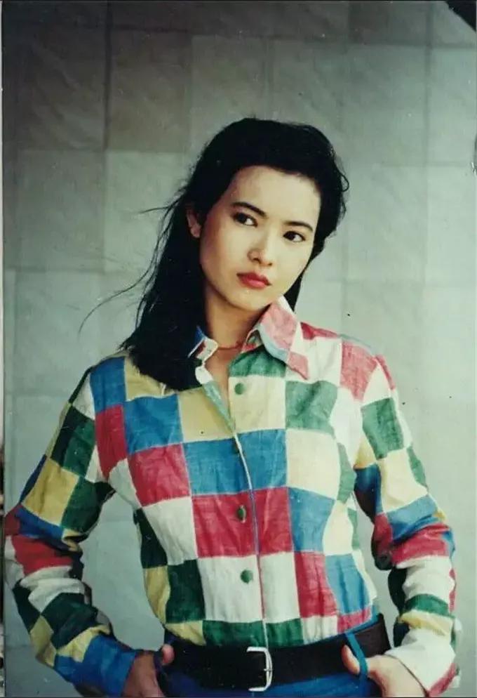 晚年一贫如洗的香港明星蓝洁瑛,10位红颜薄命的香港女星