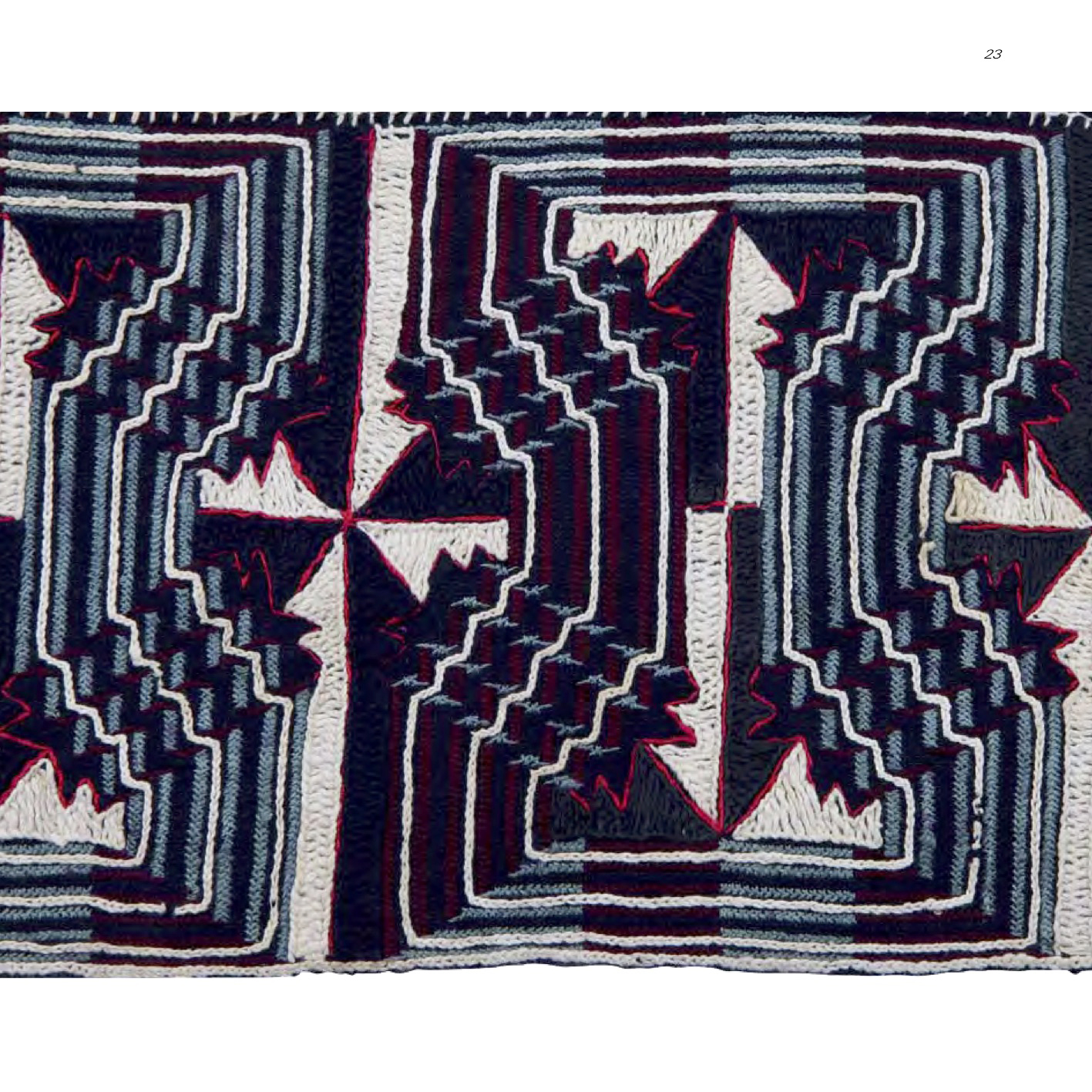 感受少数民族服饰的魅力与风情,各少数民族的民族服饰