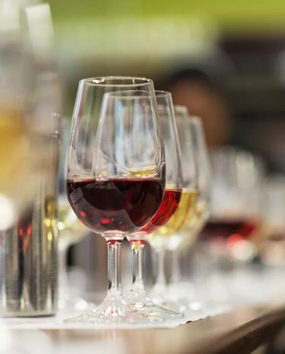 葡萄酒加盟店经营模式,葡萄酒专卖店经营模式