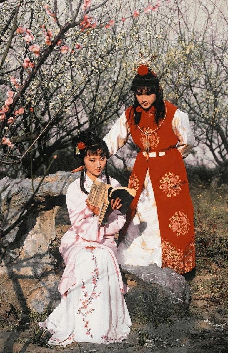 欧阳奋强的婚姻生活,18岁遇见初恋25岁与初恋步入婚姻