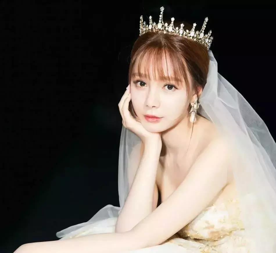 为抢救新版小龙女，这届网友真skr操碎了心