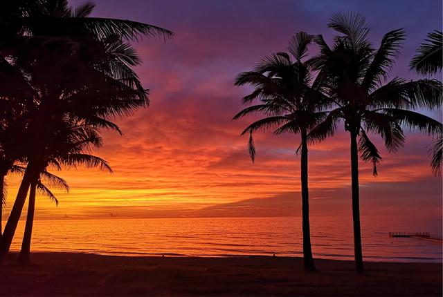 光谲云诡的海—永远的流金岁月