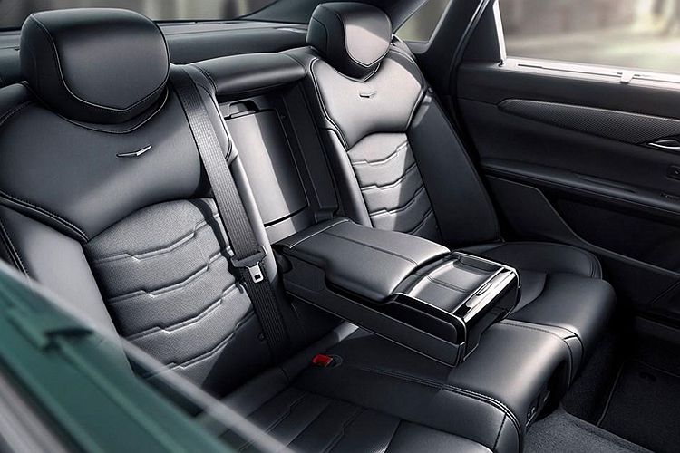 试驾凯迪拉克ct6入门车型,胖哥试驾凯迪拉克ct628t精英