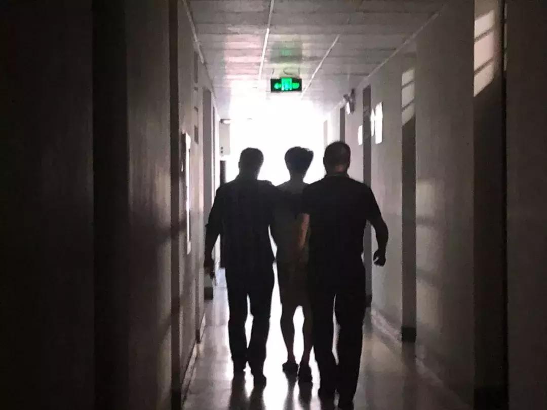 倒卖“聪明药”“伟哥”!大学生踏上*私走**、贩毒不归路!