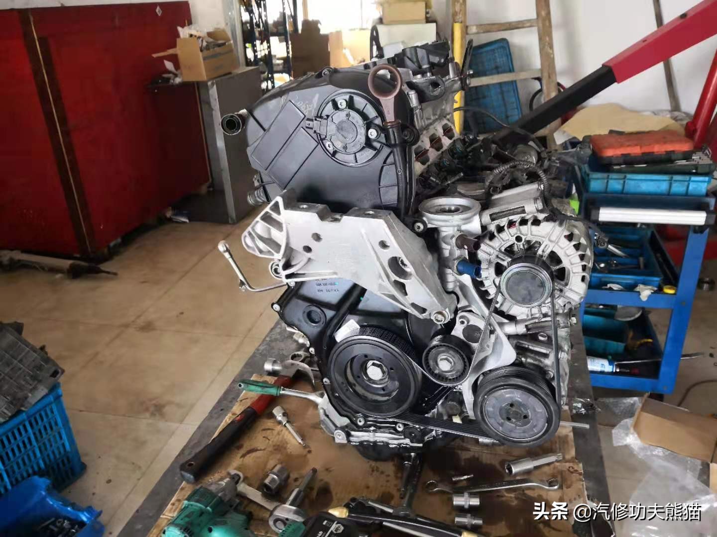 进口迈腾旅行版哪一款不烧机油,14年大众迈腾旅行版进口驾驶感受