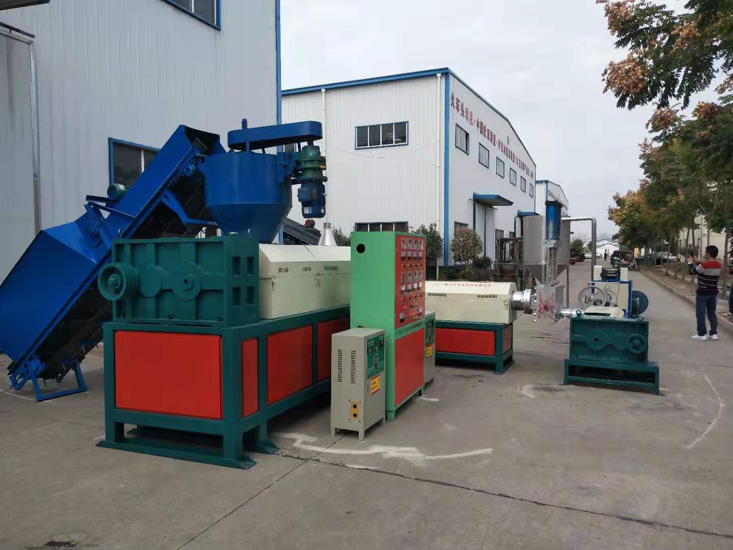 塑料原料哪里回收,全国都哪里有废旧塑料市场