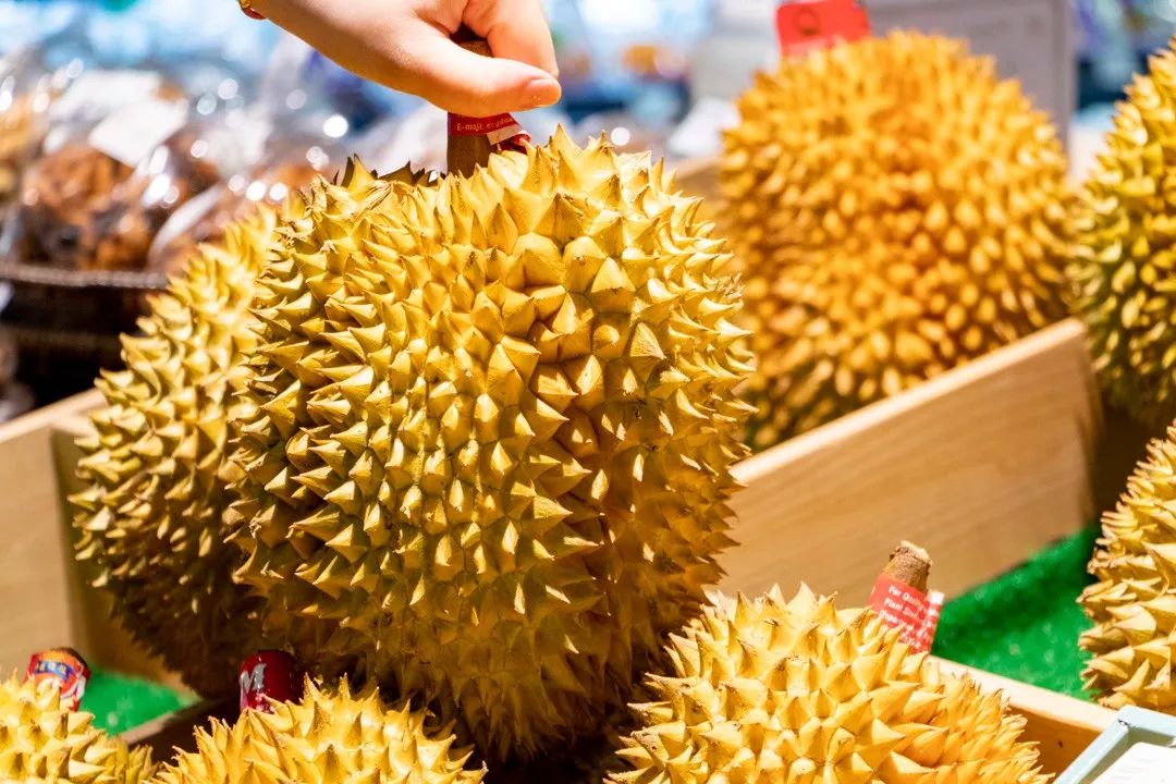 千万不能带女朋友来的店,千万不要带女朋友去超市