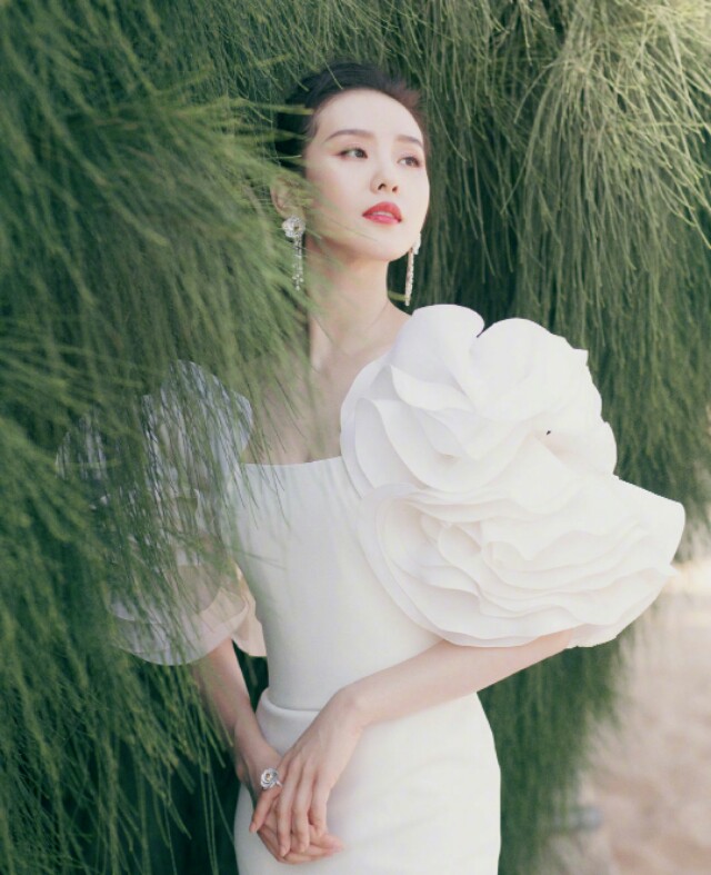 刘诗诗古装造型美得不可方物,刘诗诗美得不可方物