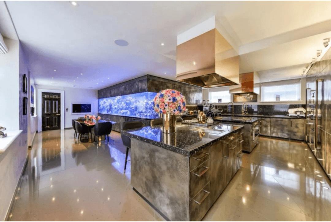 f1前掌门人对外宣布当爹,f1前总裁多少岁了