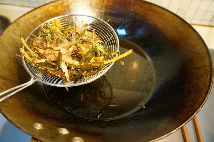 苦瓜怎样做不苦又好吃,苦瓜怎么做不苦不黄清热解毒