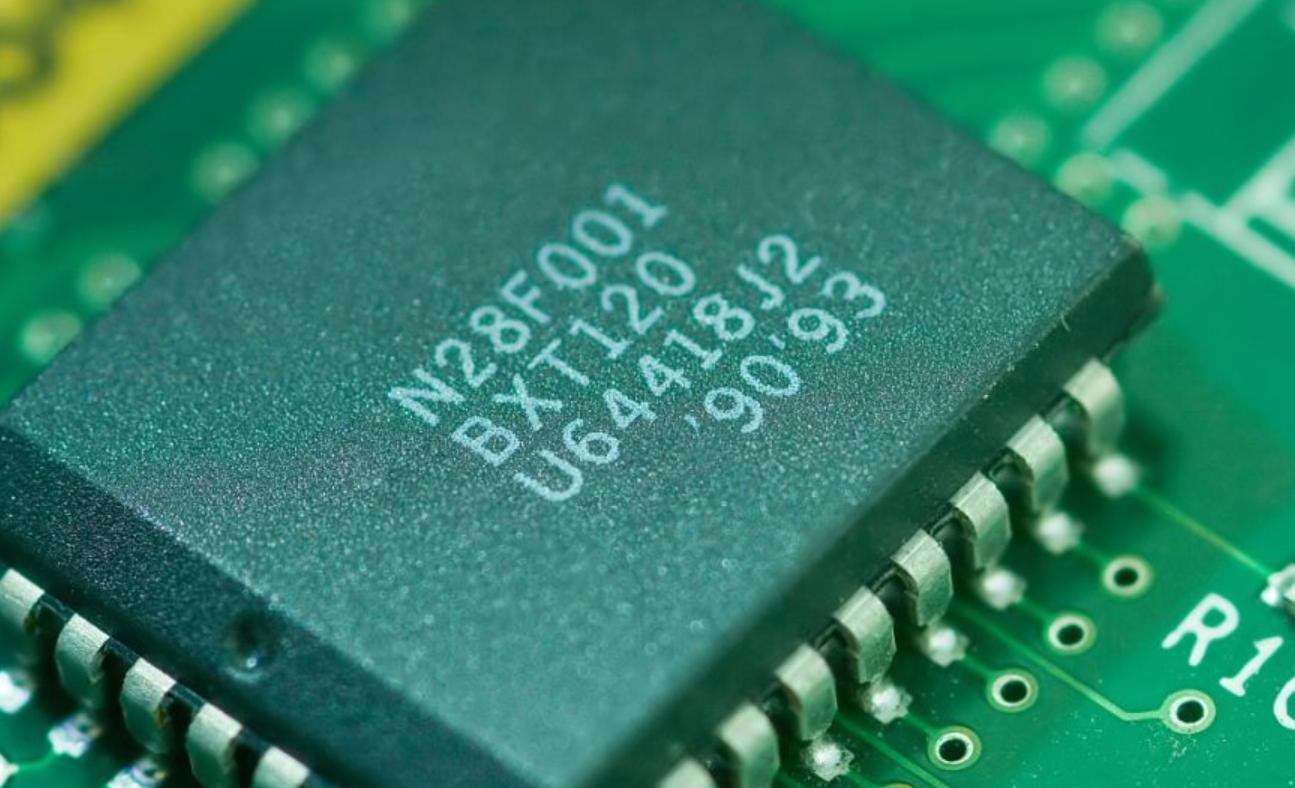 芯片完全断供利好企业,美国断供华为芯片事件