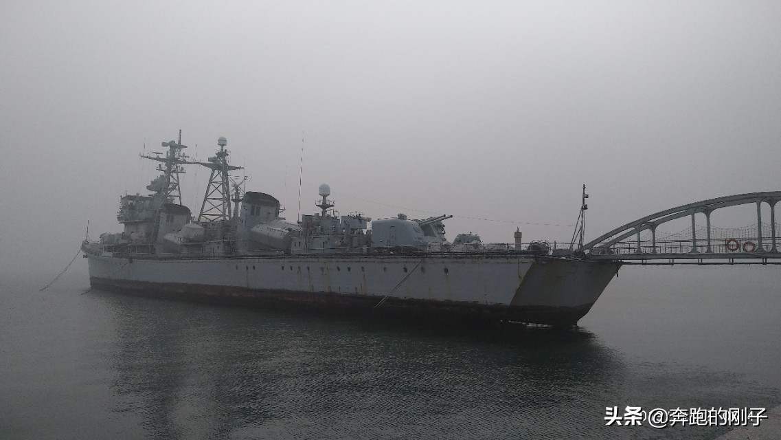 备战南京马拉松5—烟台滨海路畅跑15公里海钓黄海明珠合肥号