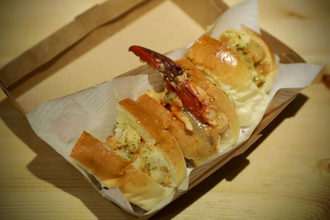 澳门网红小吃一日游,澳门最火爆的美食