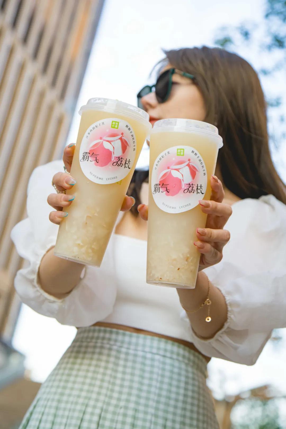 奈雪推荐果汁,奈雪选用了赣南脐橙