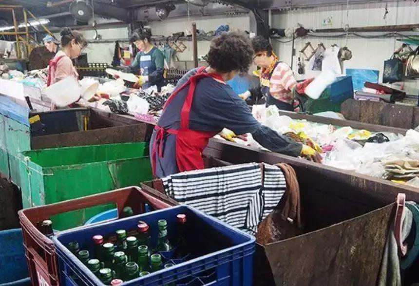 韩国——寒酸、衰老的“发达国家”