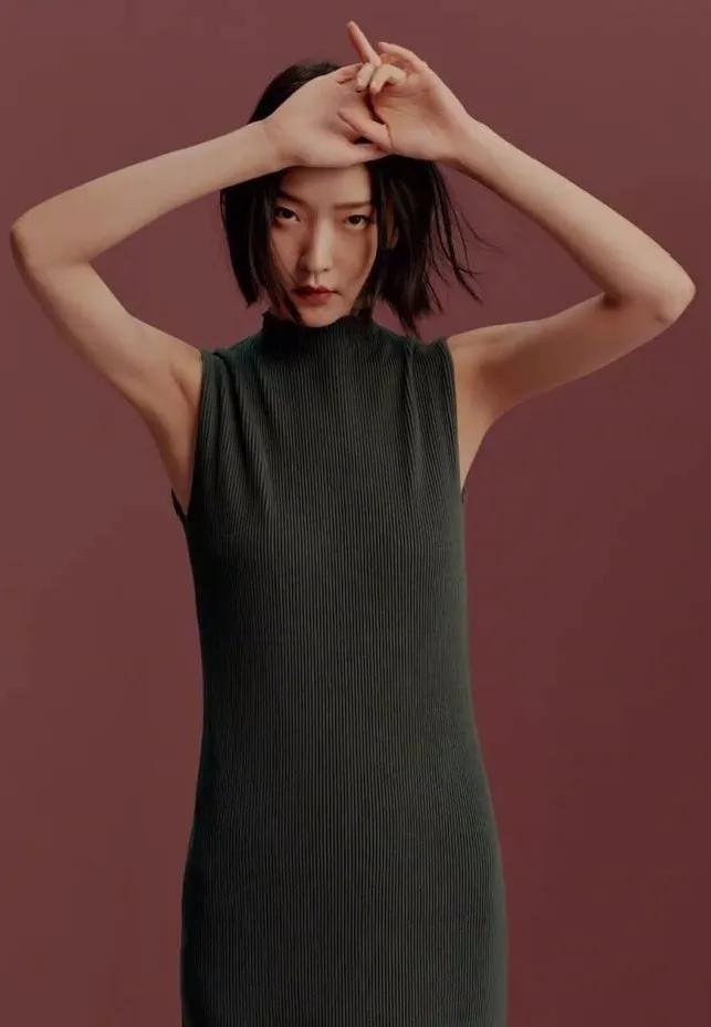 你的五官看起来很好画,你的五官是什么风格