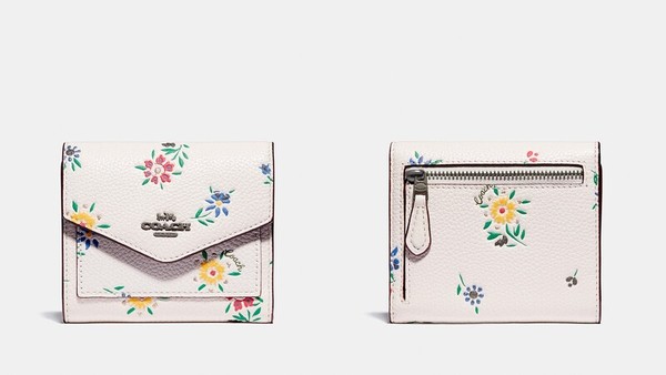 大学新鲜人送给自己第一个精品皮夹MJ、小CK轻松入手