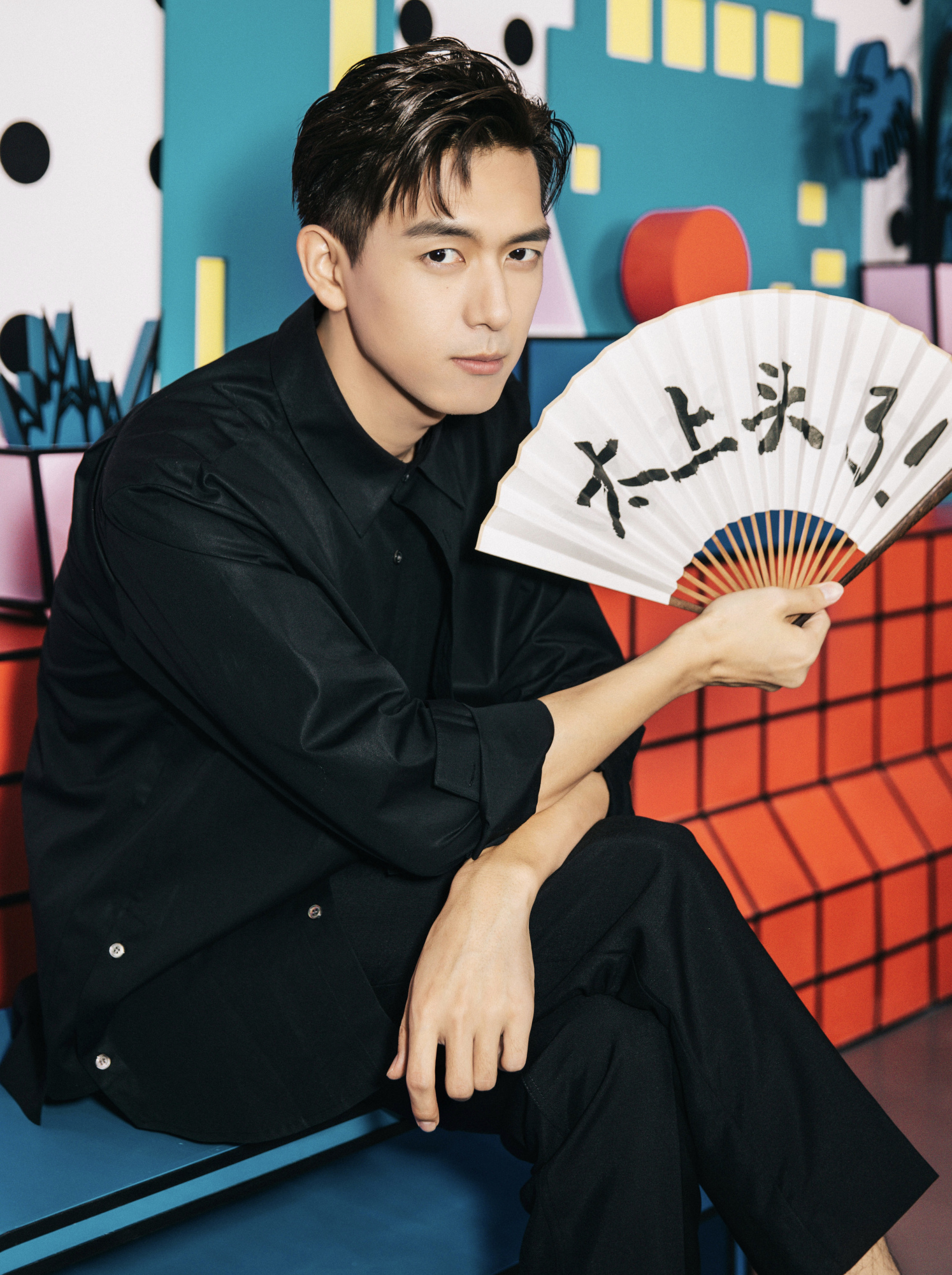 李现为《河神》长时待水下，靠打点滴缓胃疼，至今仍有胃炎后遗症