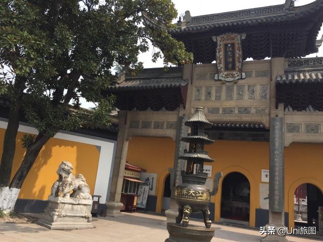 海外华人2019故乡行：去看看水漫金山的镇江金山江天禅寺，这个才是真正的金山寺，它今年真的没有被淹