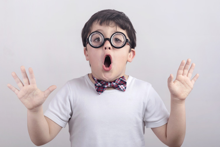 配眼镜一定要散瞳么,成年人配眼镜怎么配要散瞳吗