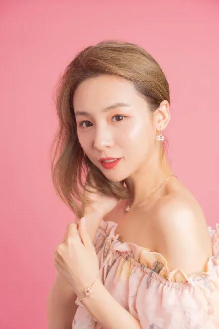 夏日精致露肤必备这些小众饰品,平价实用又好看的饰品