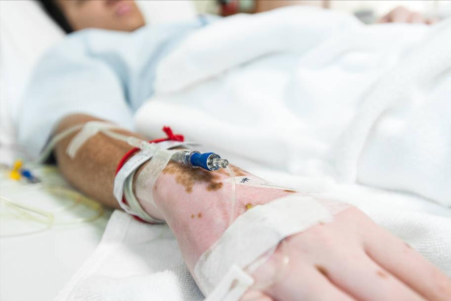 身上出现白斑是癌症吗,身上出现白斑都是白癜风吗