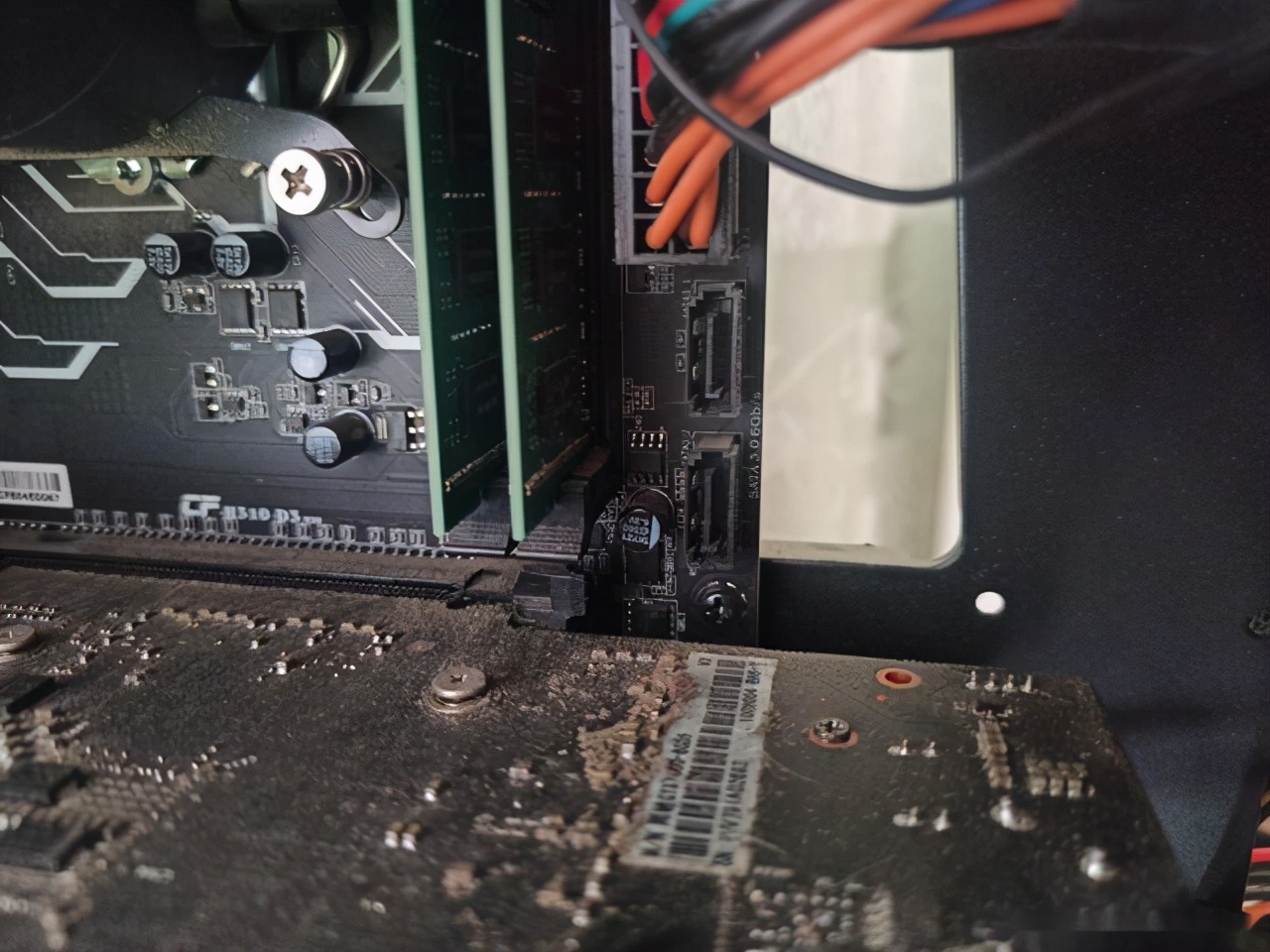 500g硬盘怎么安装台式电脑,双机械硬盘怎么安装