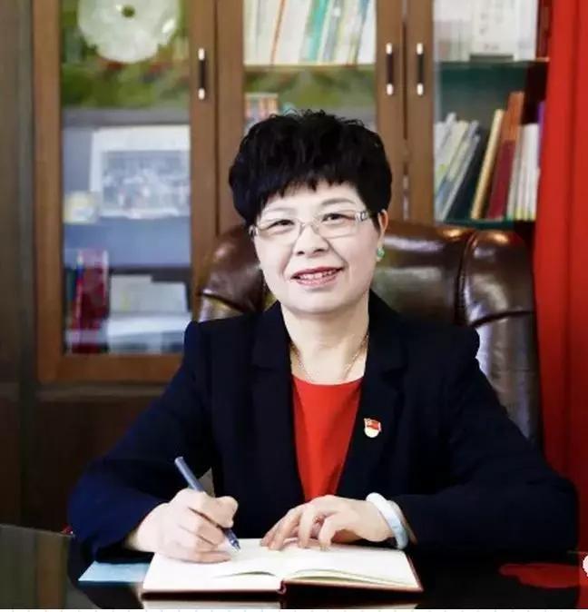 宝安和龙岗哪个区比较好上学,宝安文汇小学和弘雅小学哪个好