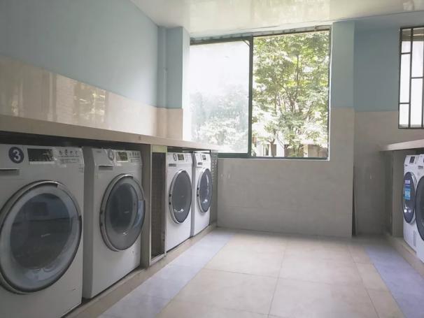 考上职业学院什么感觉,湖北经济学院好考吗