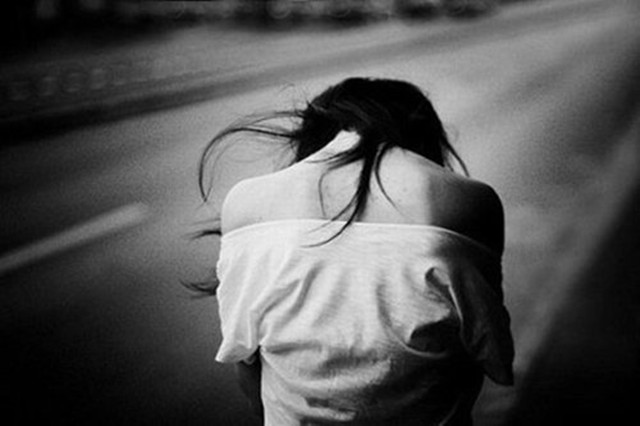 子宫腺肌症的痛苦经历,得了子宫腺肌症是很痛苦的一件事