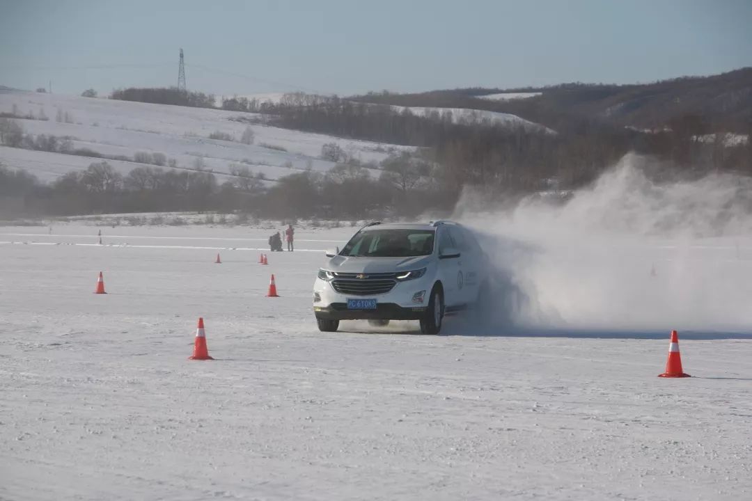 在黑河的两个24小时里，一辆雪佛兰SUV能承载多少冰与雪的乐趣？