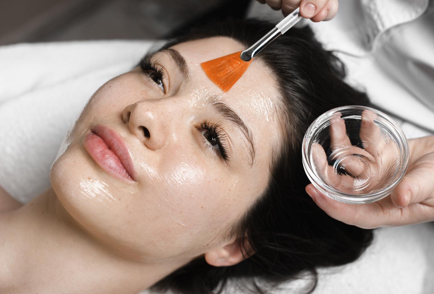 清醒一点，别再被收缩毛孔这个概念支配了