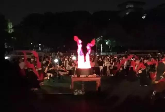 武汉最美大学中南民族大学,武汉文艺学校